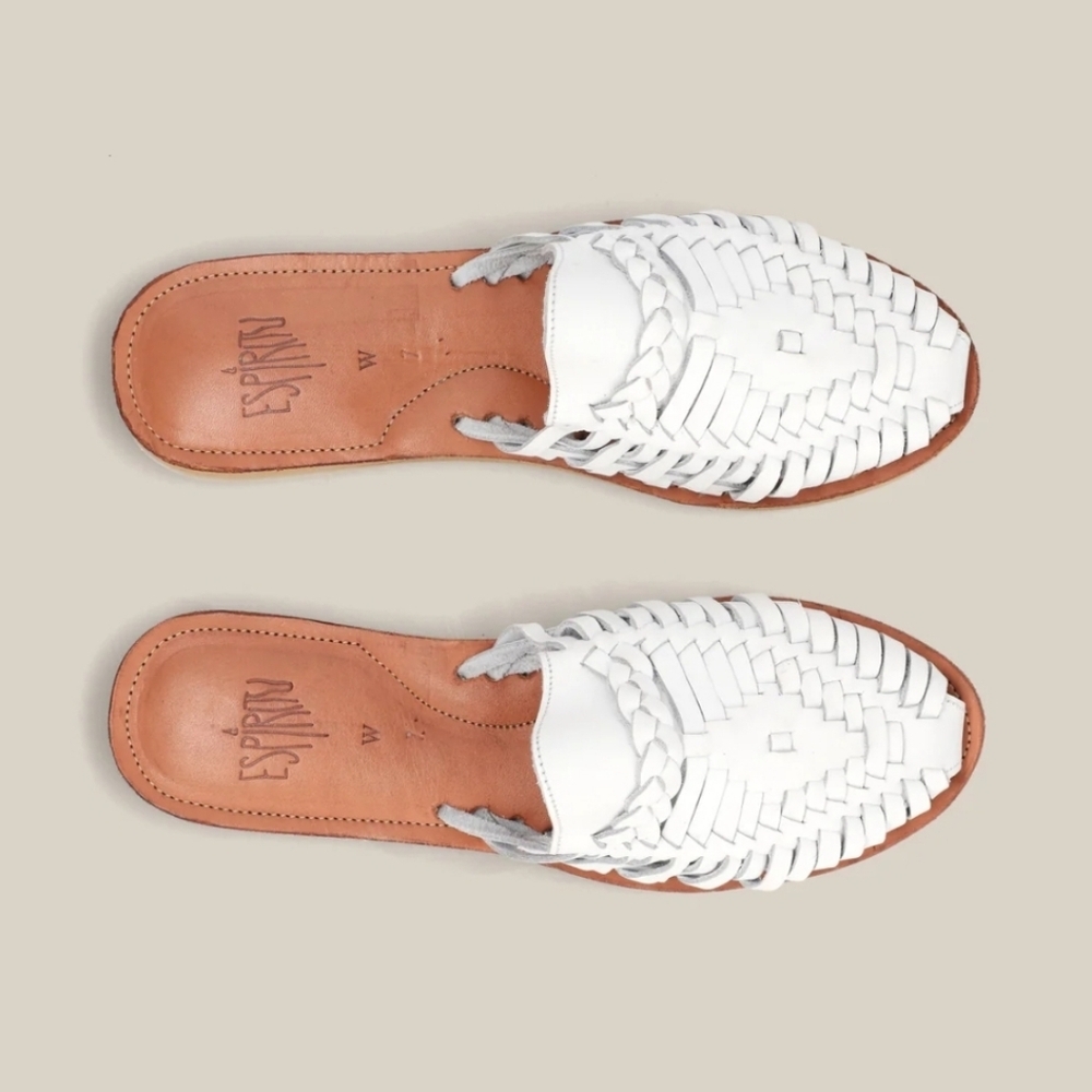 Espirit Women's White Woven Sandals